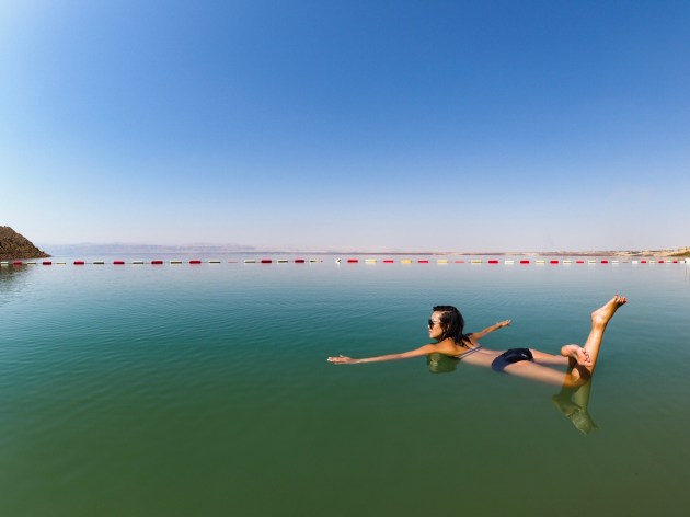 Floating The Dead Sea - Jordan - Hilton Hotel 02